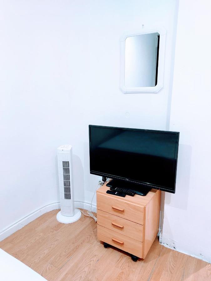 Habitacion Privada Con Cama Doble Valencia Kültér fotó